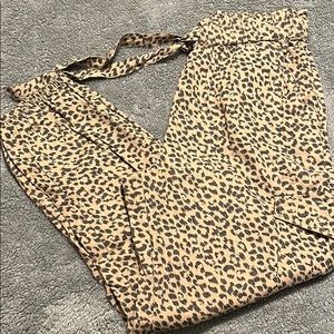 Aerie leopard cargo pant